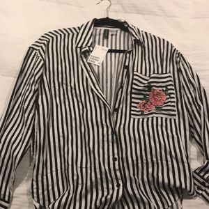 HM button down top